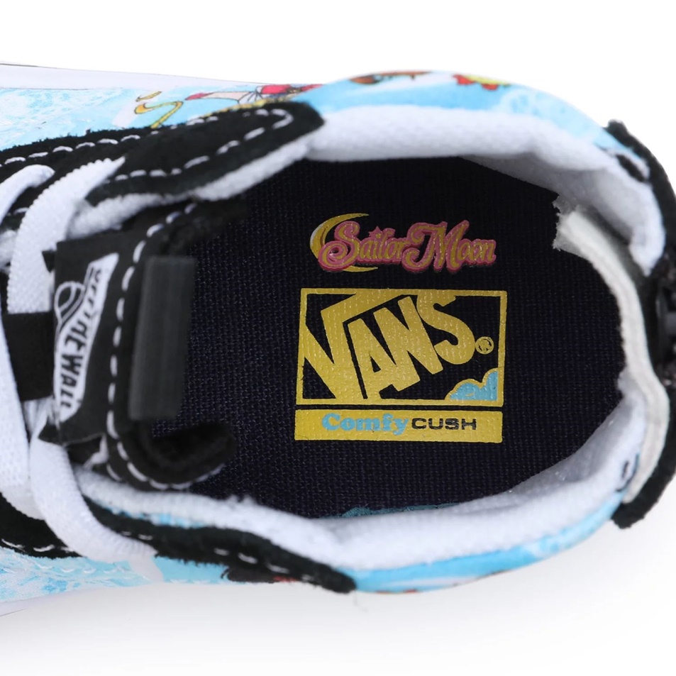 Kisteherautó X Csinos Gyám Tengerész Moon Comfycush Sk8-hi Cipzáros Cipő (1-4 éves) Fekete