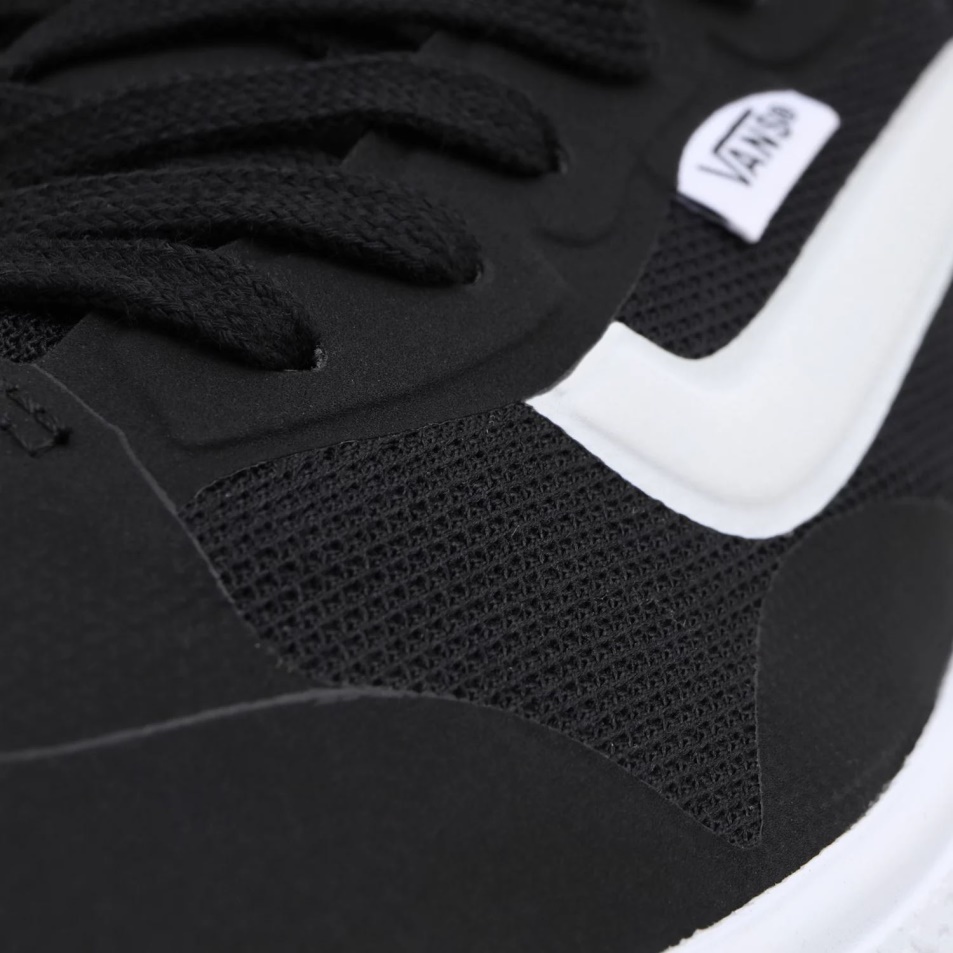 Furgonok Fekete Ultrarange Exo Cipők