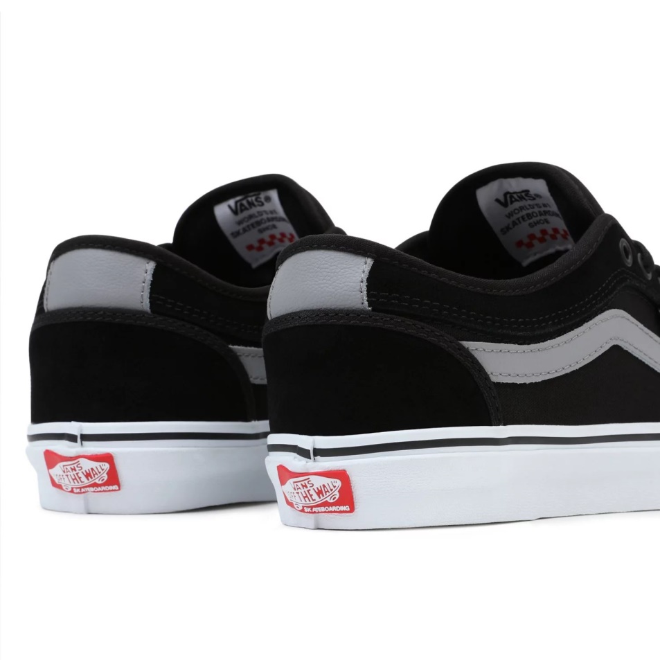 Vans Chukka Alacsony Oldalsávos Cipő Fekete