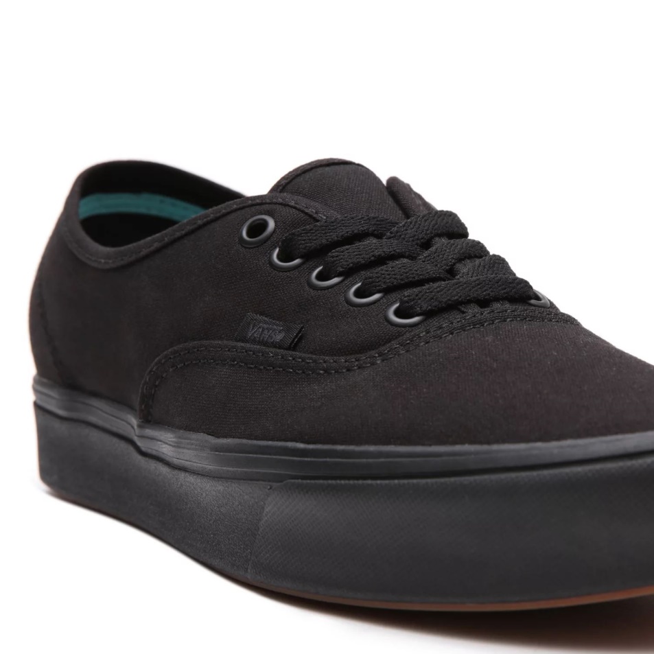 Vans Klasszikus Comfycush Autentikus Cipő