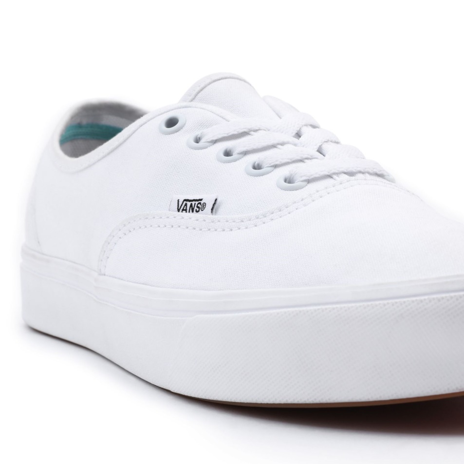 Vans Klasszikus Comfycush Autentikus Cipő Fehér