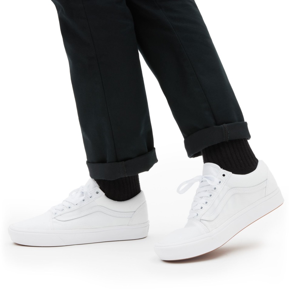 Furgonok Klasszikus Comfycush Old Skool Cipő Fehér