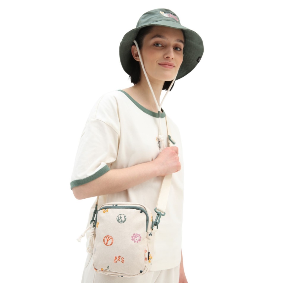Kisteherautók A Kezünkben Mennek Getter Crossbody Bag Fehér