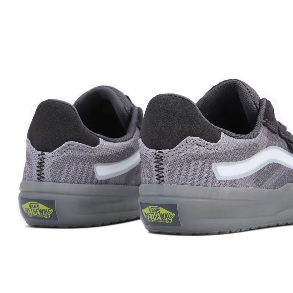Vans Gyerek Evdnt Ultimatewaffle Cipő (4-8 év) Fekete-szürke
