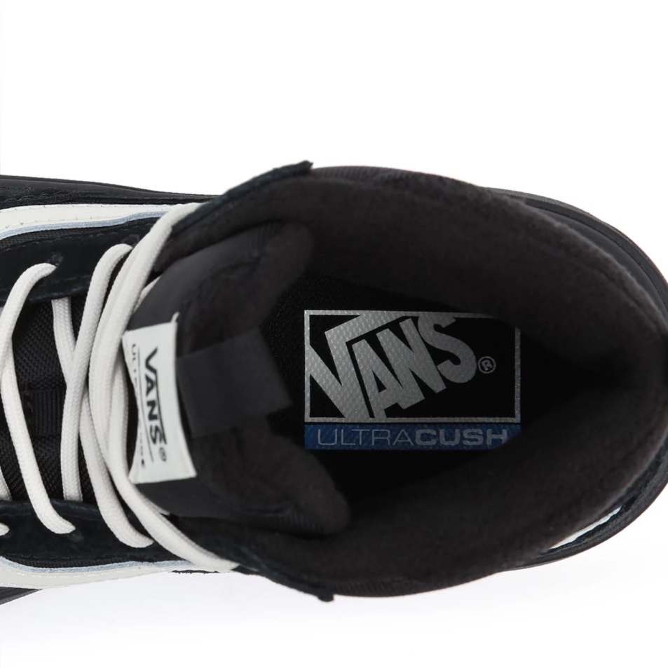 Furgonok Ultrarange Exo Hi Mte-1 Cipő Fekete