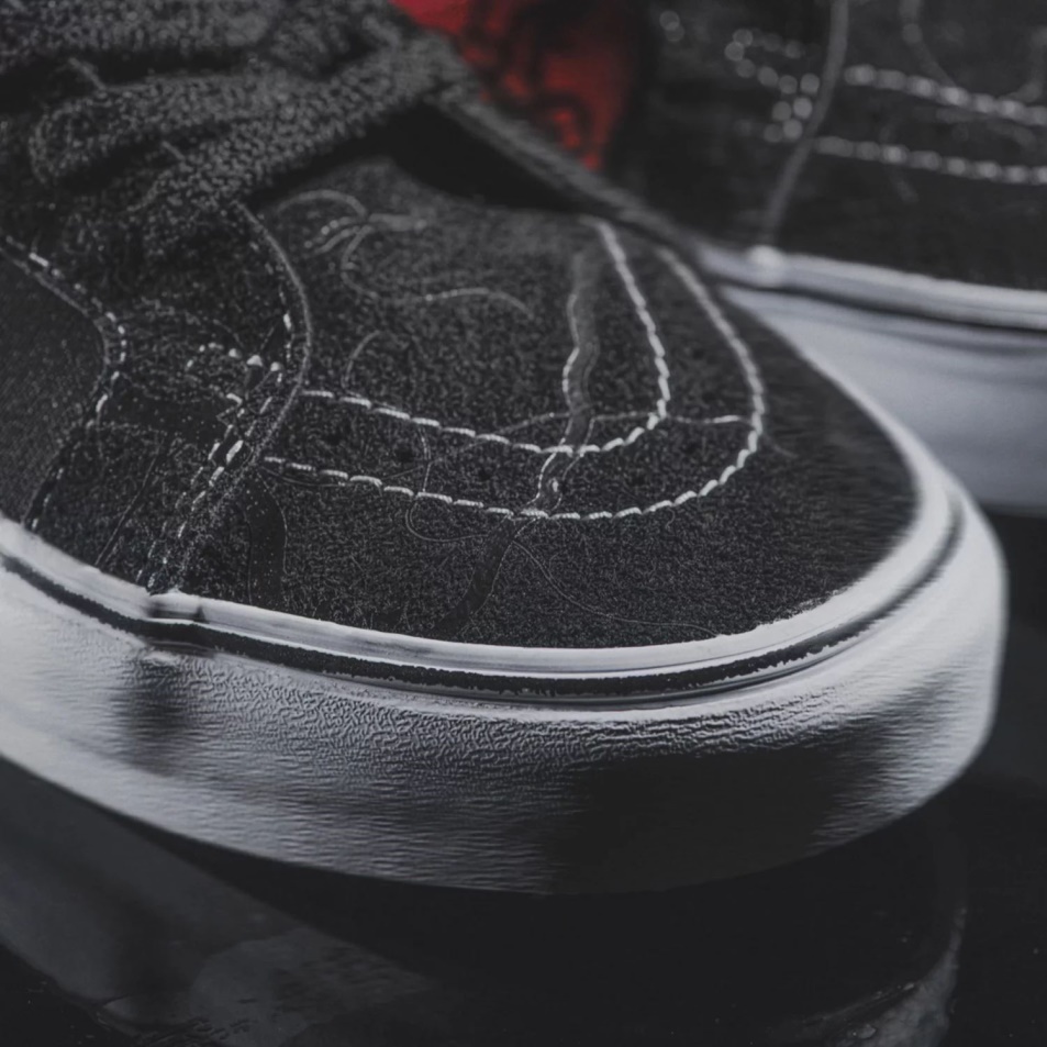 Furgonok X Idegen Dolgok Sk8-hi Reissue Cipő Fekete-piros