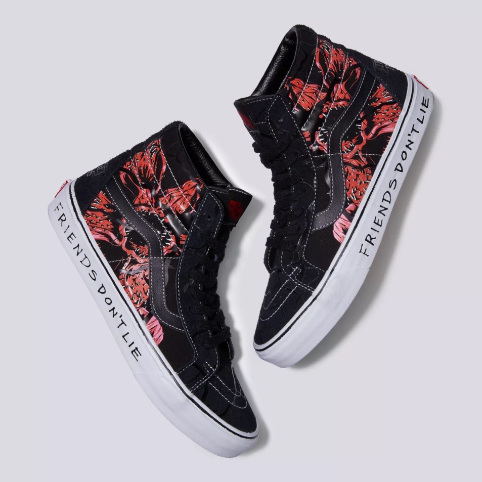 Furgonok X Idegen Dolgok Sk8-hi Reissue Cipő Fekete-piros