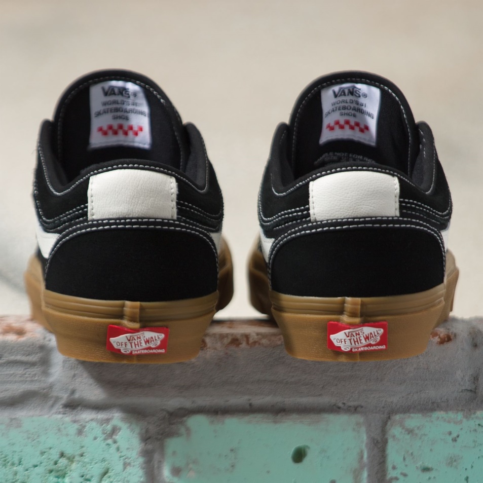 Furgonok Chukka Alacsony Sidestripe Black-gum