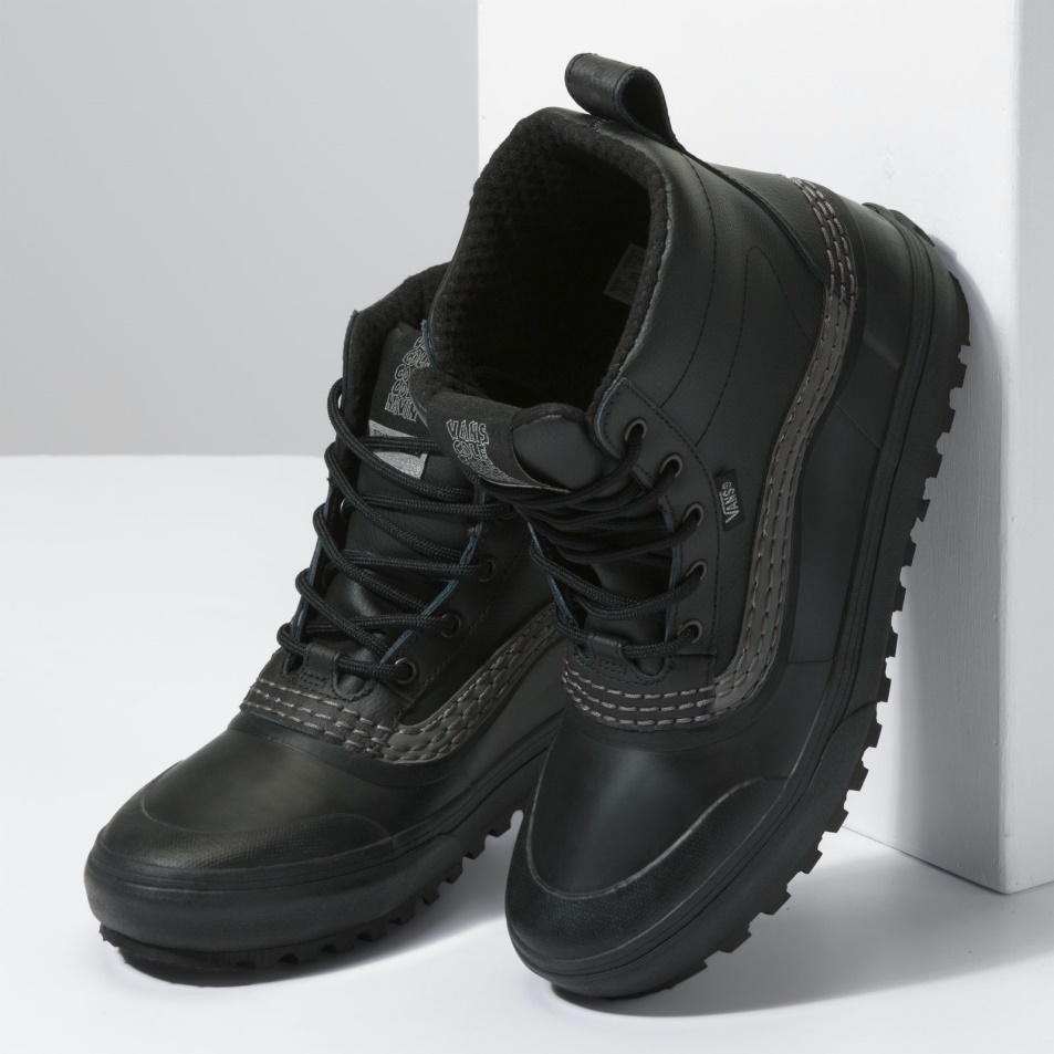 Vans Cole Navin Standard Mid Snow Mte Fekete-visszaverő