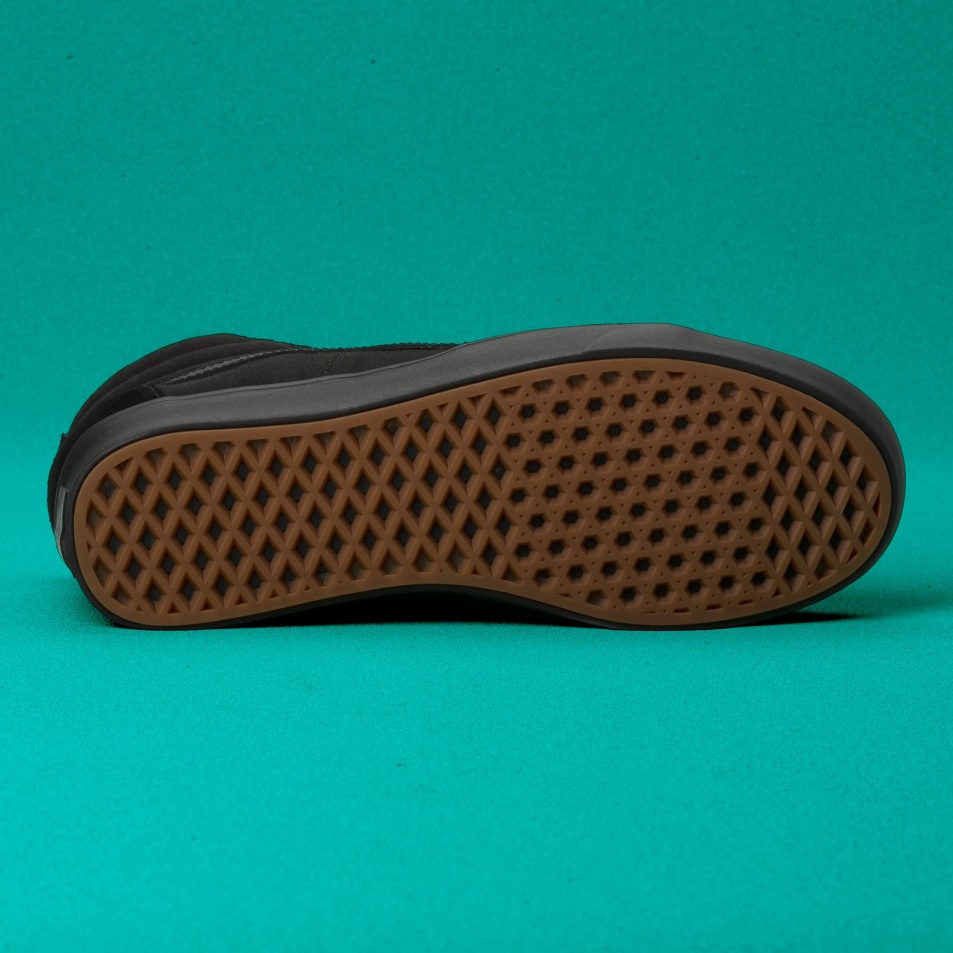 Furgonok Comfycush Sk8-hi Fekete-fekete
