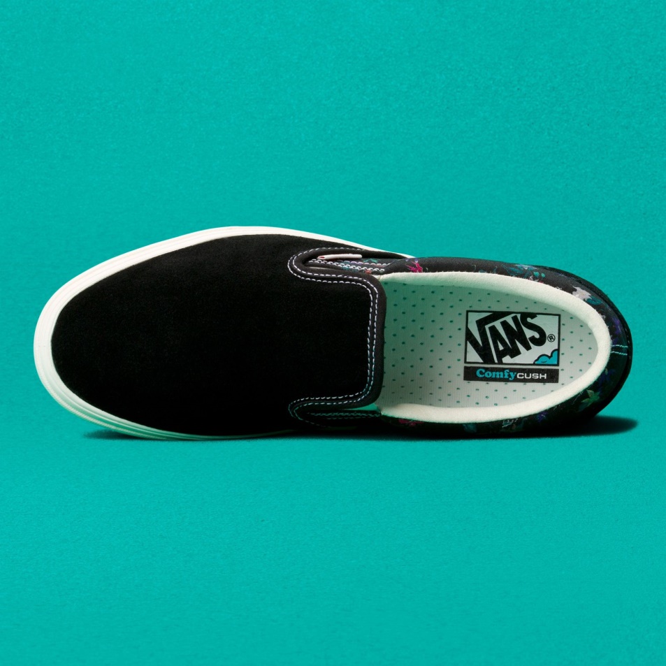 Furgonok Comfycush Slip-on Fatális Virágos Fekete