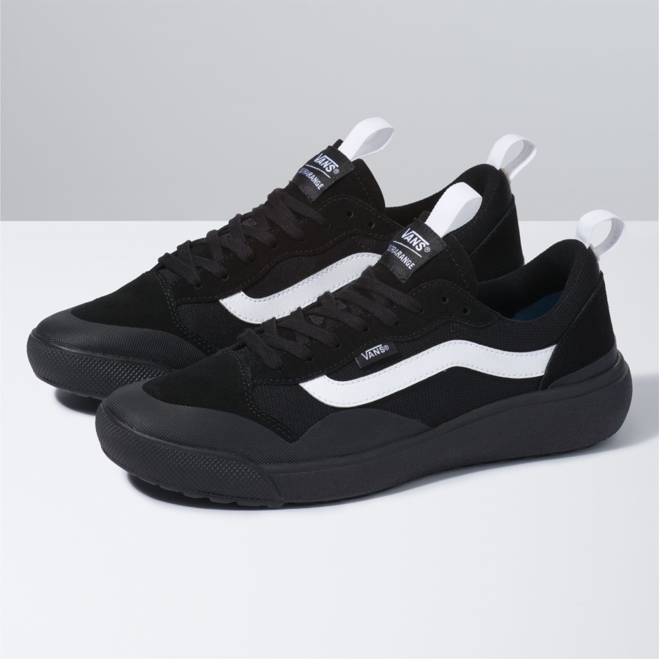 Furgonok Ultrarange Exo Se Fekete