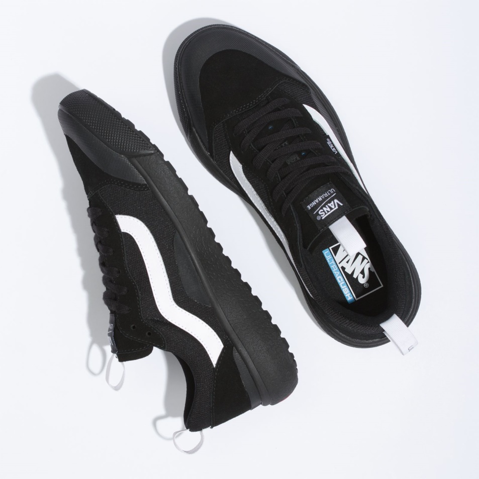 Furgonok Ultrarange Exo Se Fekete