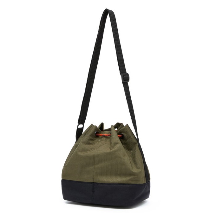 Vans 66 Ellátás Freespin Crossbody Bag Szőlőlevél