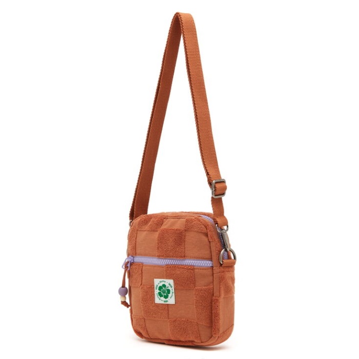 Vans Em On Holiday Crossbody Pekándió Barna