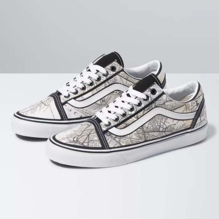 Furgonok X Moca Old Skool Frances Stark-maps