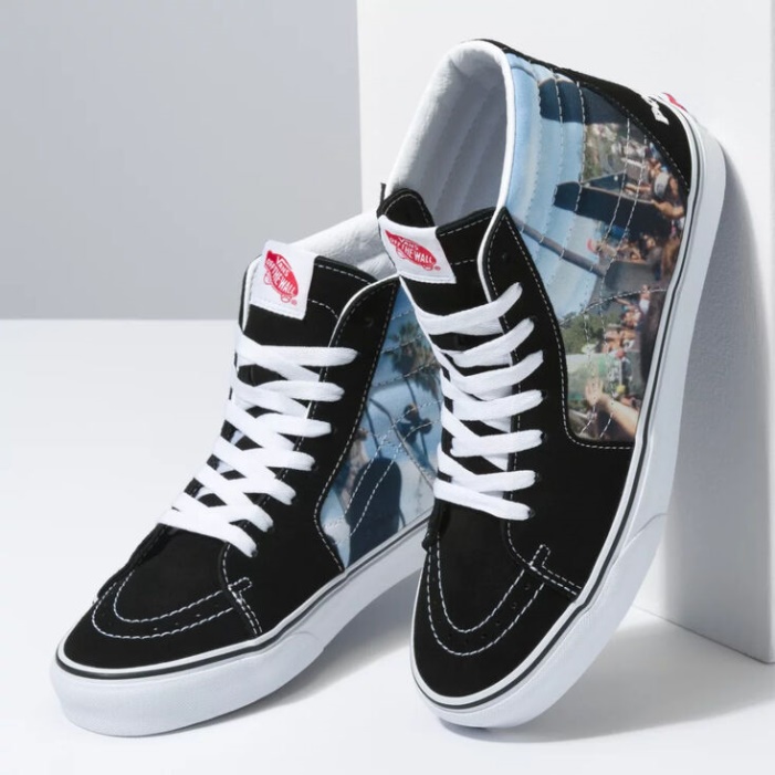 Furgonok X Moca Sk8-hi Frances Stark-black
