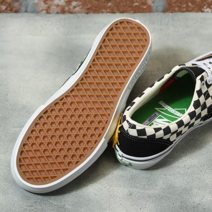 Furgonok X Skateistan Skate Korszak Sakktábla
