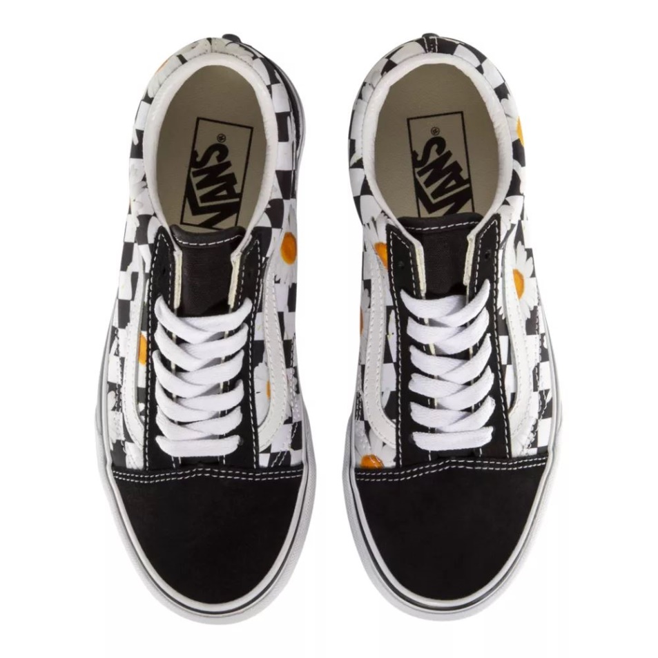 Vans Női Old Skool Love Me Love Me Not Skate Cipő Fekete